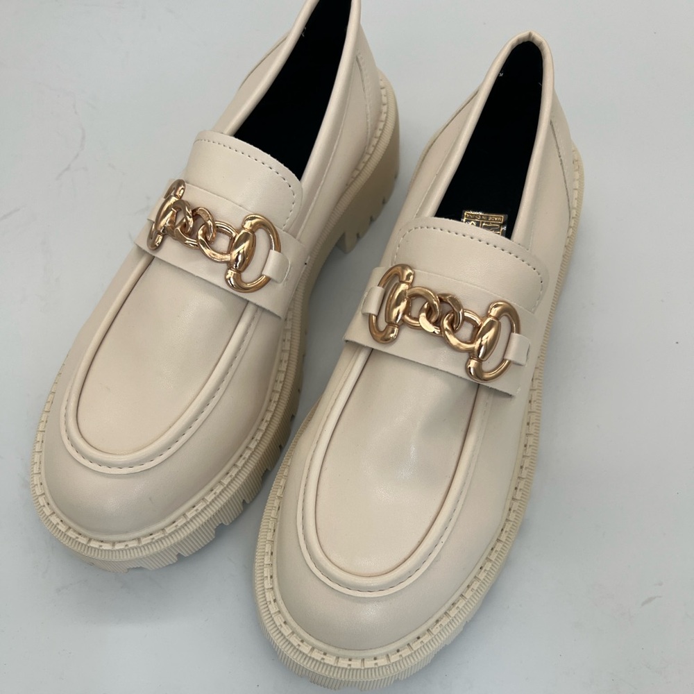 Cream Chain-Trim Loafers for Women